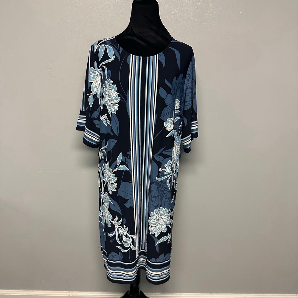 Women's Studio One New York Navy Blue Floral Striped shift Dress size medium